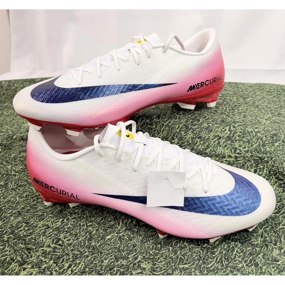 Nike Mens Vapor 16 Academy FG/MG Soccer Cleats  New Size 11.5